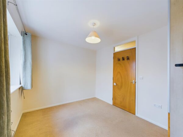 Barnsdale Close, Loughborough, LE11 5AN