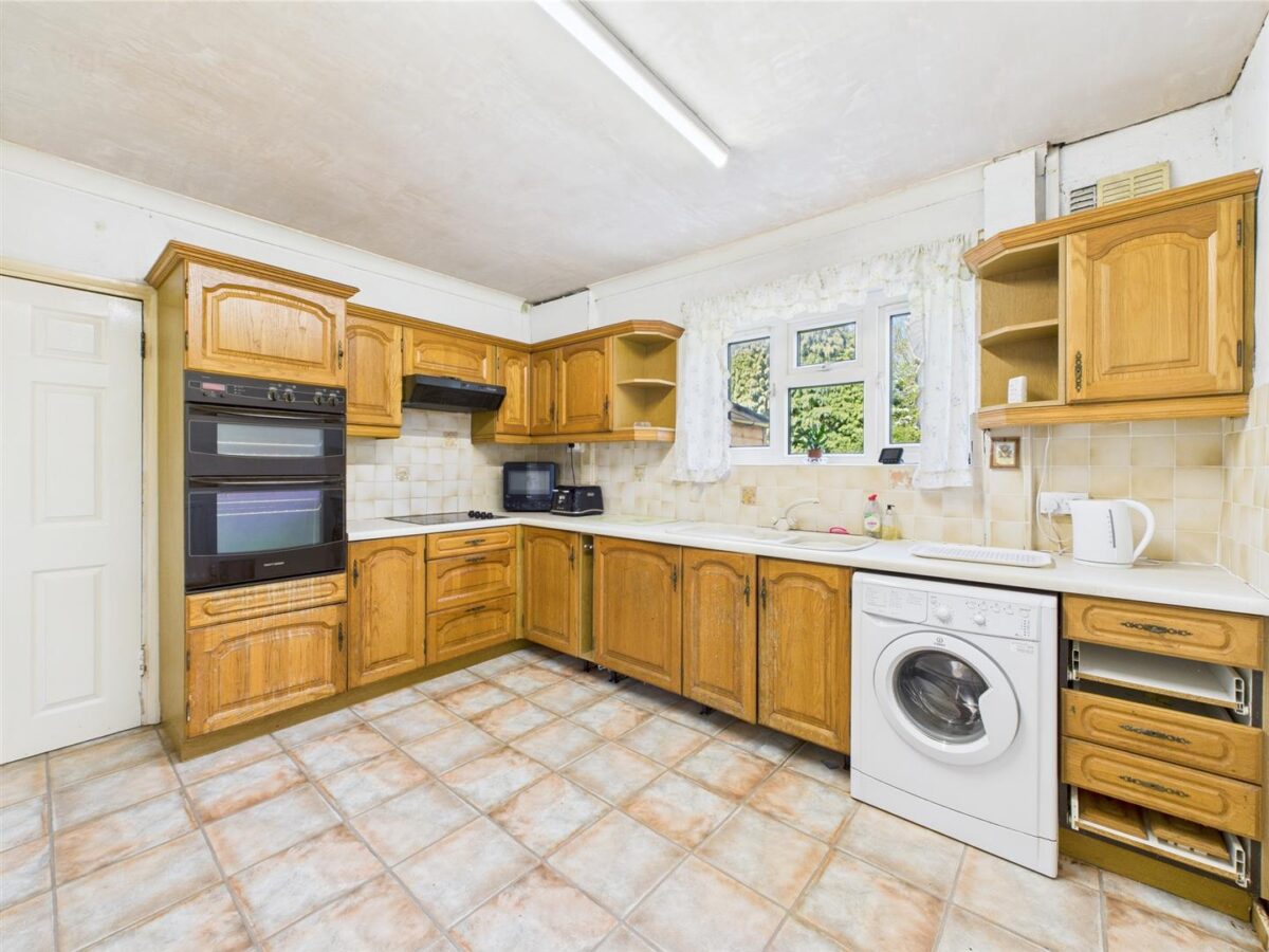 Garendon Road, Loughborough, LE11 4QD