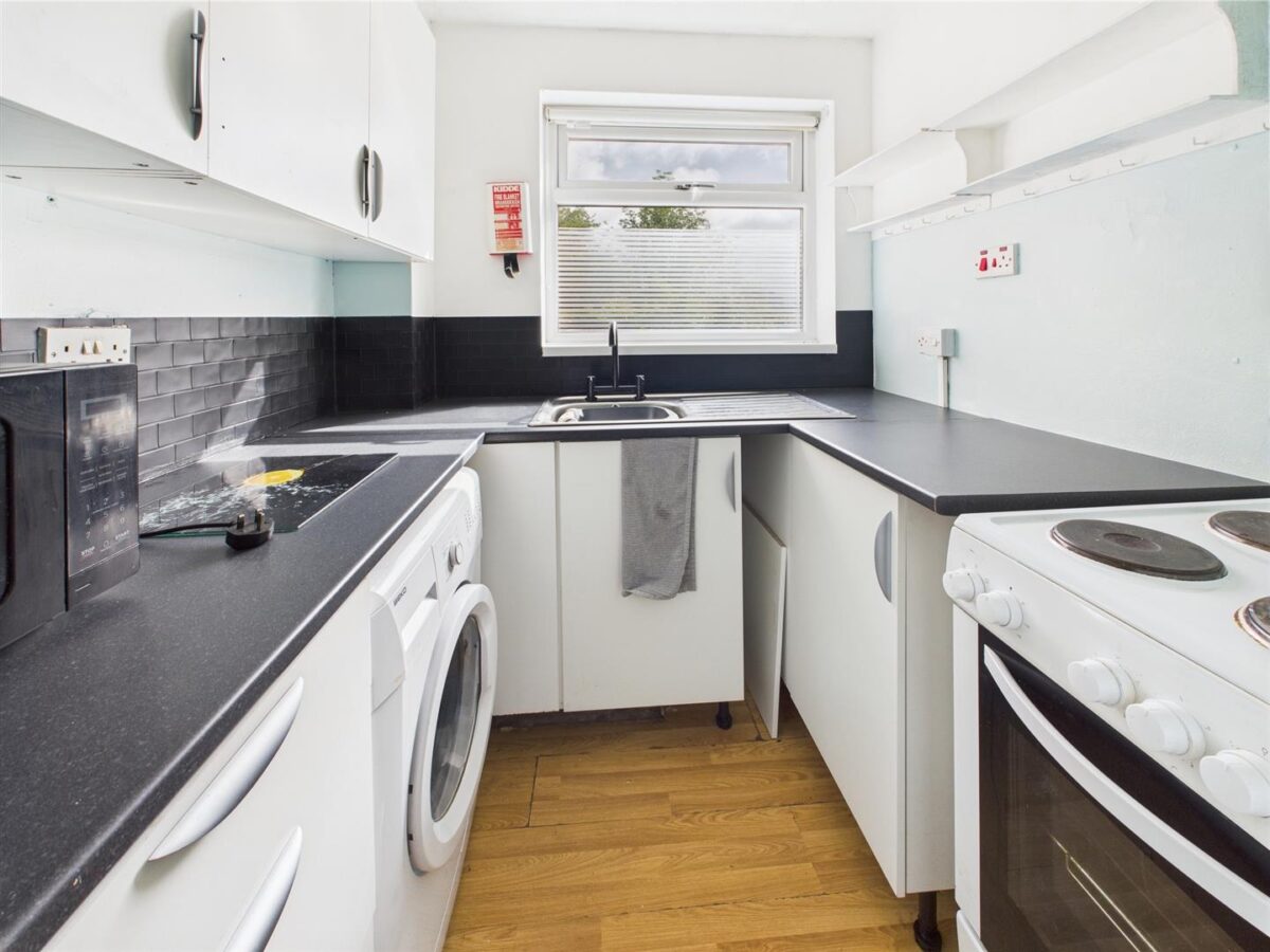 Redmires Close, Loughborough, LE11 4EP