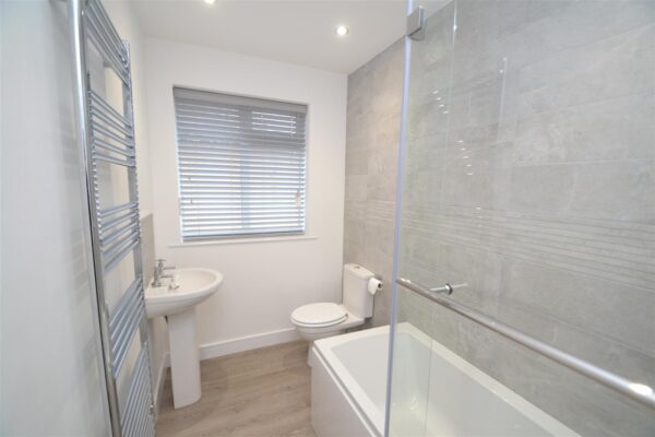Parklands Drive, Loughborough, LE11 2TD