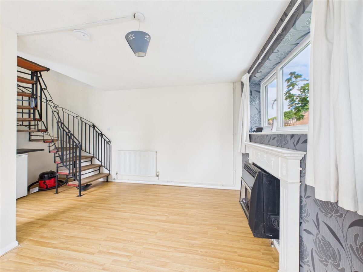 Redmires Close, Loughborough, LE11 4EP