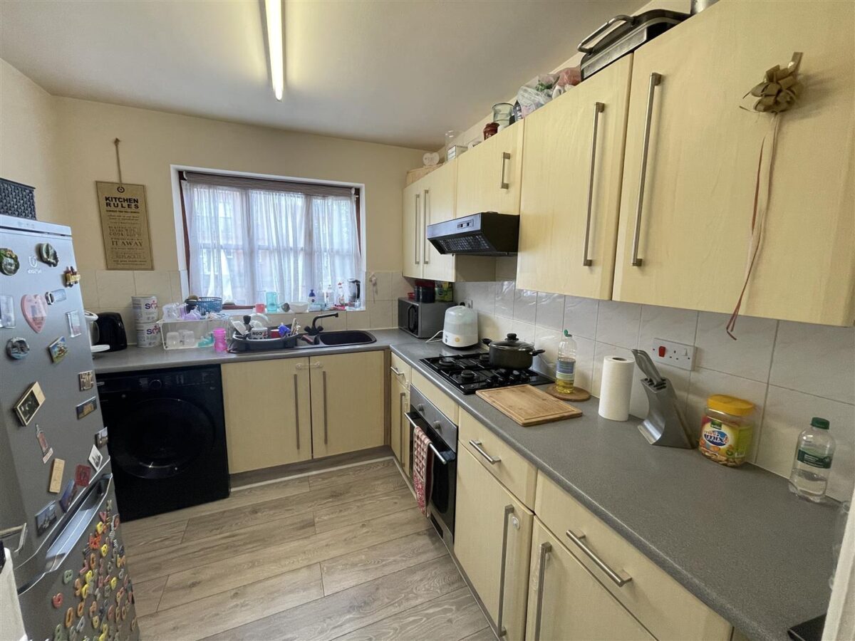 Bridgeside Cottages, Loughborough, LE11 1PZ