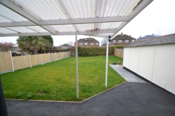 Parklands Drive, Loughborough, LE11 2TD