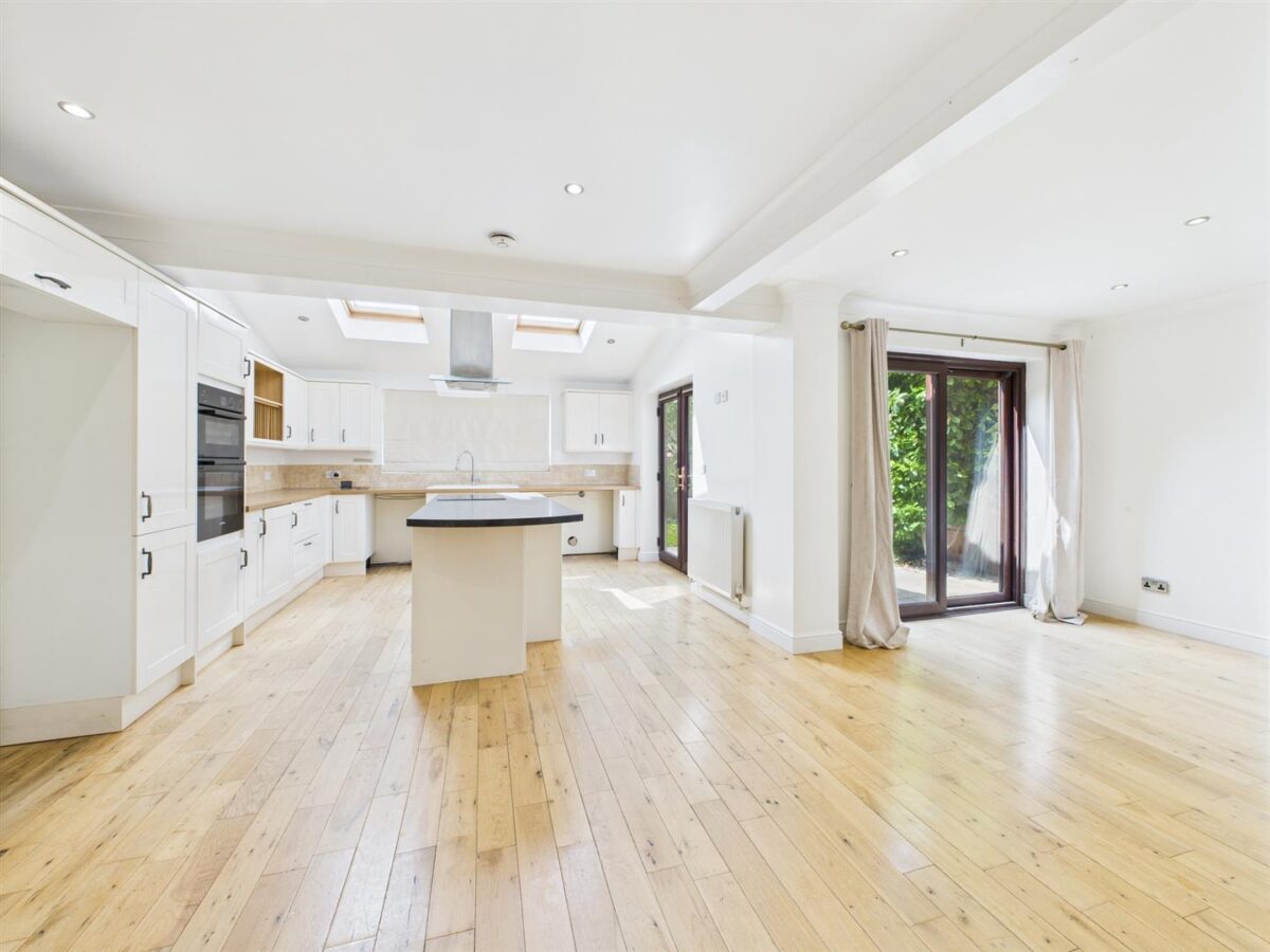 Janes Way, Markfield, LE67 9SW