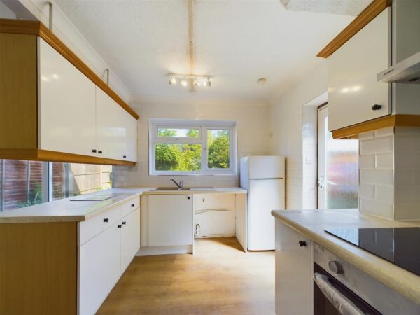 Rydal Avenue, Loughborough, LE11 3RX