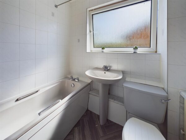 Rydal Avenue, Loughborough, LE11 3RX
