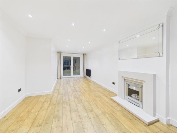 Nicolson Road, Loughborough LE11 3SD