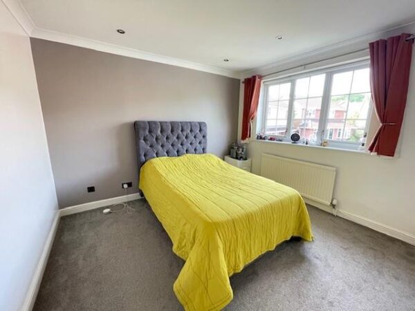 Nicolson Road, Loughborough LE11 3SD