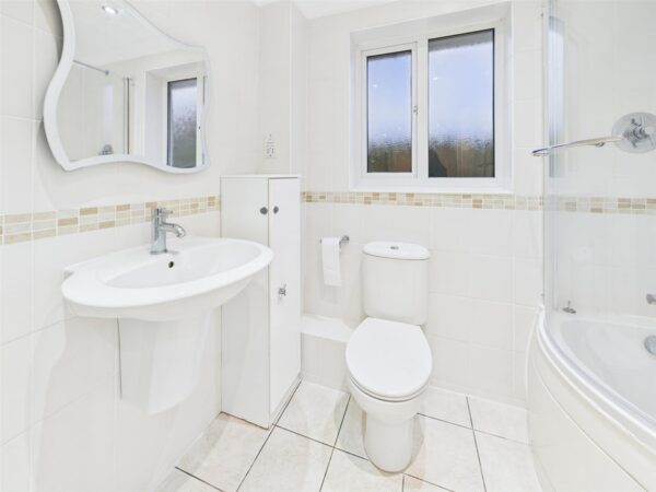 Nicolson Road, Loughborough LE11 3SD