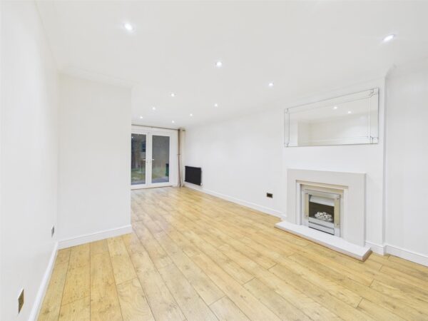 Nicolson Road, Loughborough LE11 3SD