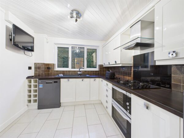 Nicolson Road, Loughborough LE11 3SD