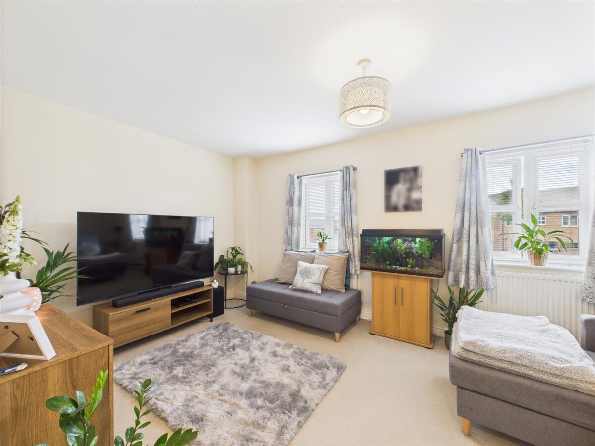 King Crescent South, Loughborough, LE11 2XD