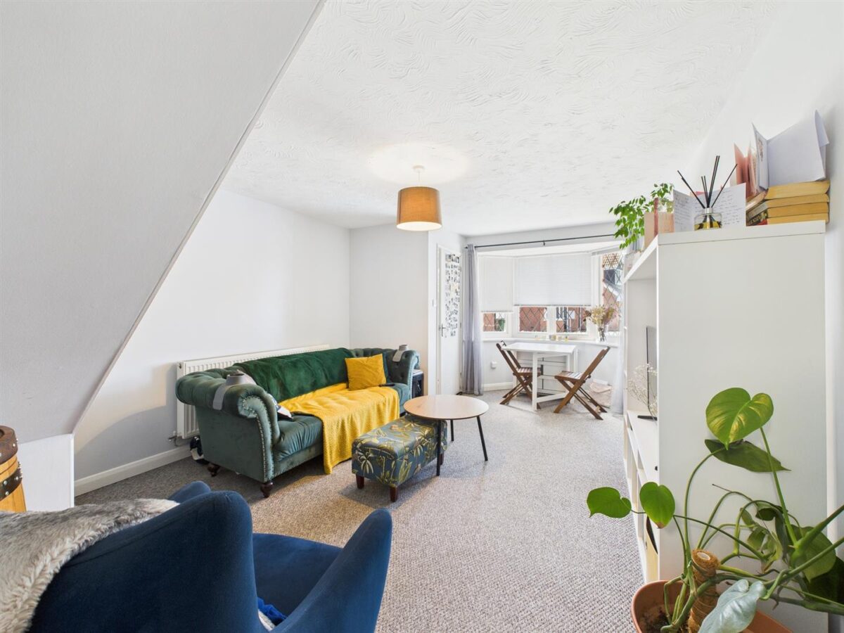 Kestrel Lane, Mountsorrel, LE12 7GG