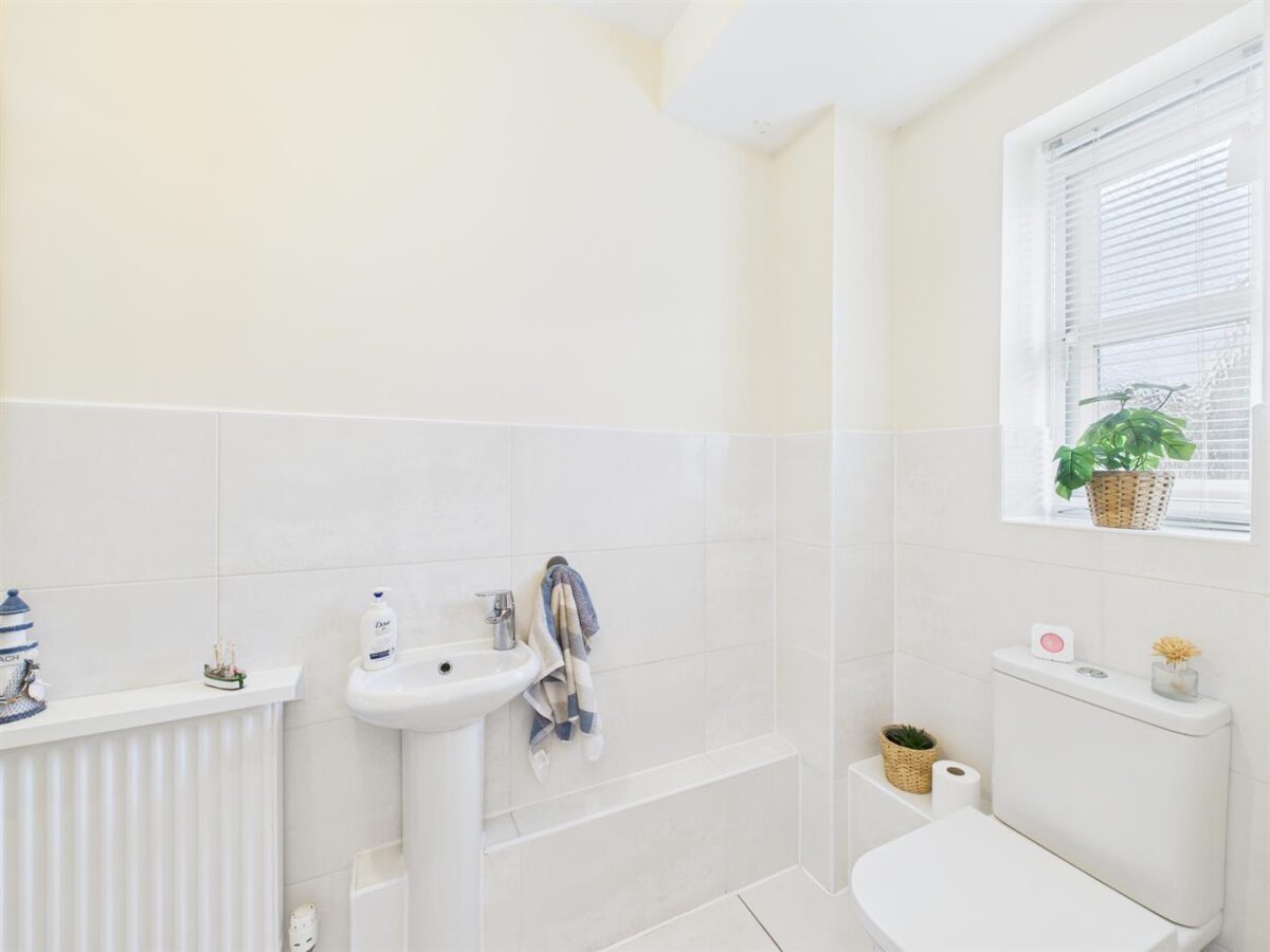 King Crescent South, Loughborough, LE11 2XD