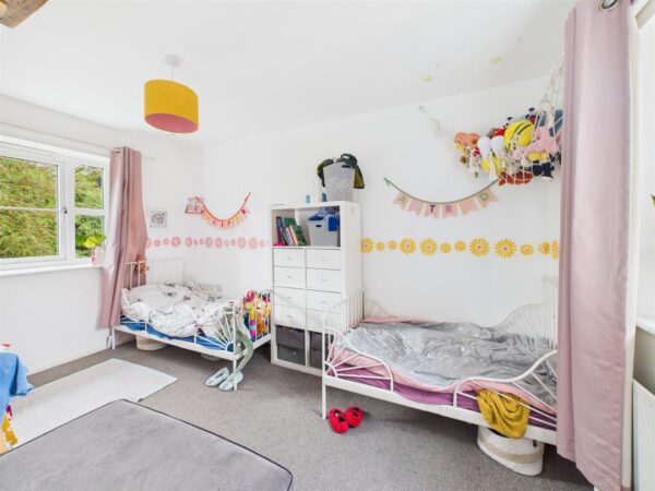 Belgrave Close, Sileby, LE12 7XB
