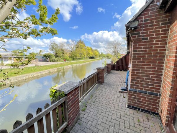 Bridgeside Cottages, Loughborough, LE11 1PZ