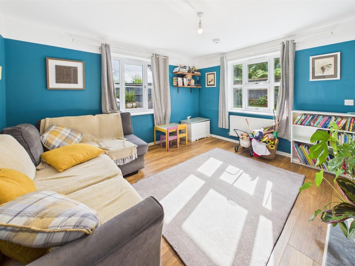 Belgrave Close, Sileby, LE12 7XB