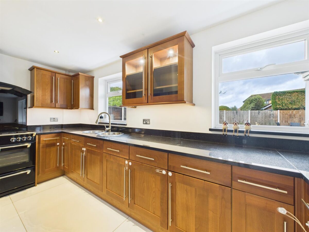 Belvoir Close, Mountorrel, LE12 7BL