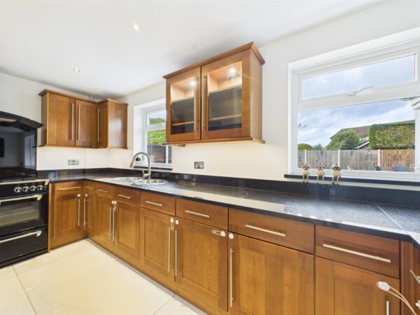 Belvoir Close, Mountorrel, LE12 7BL