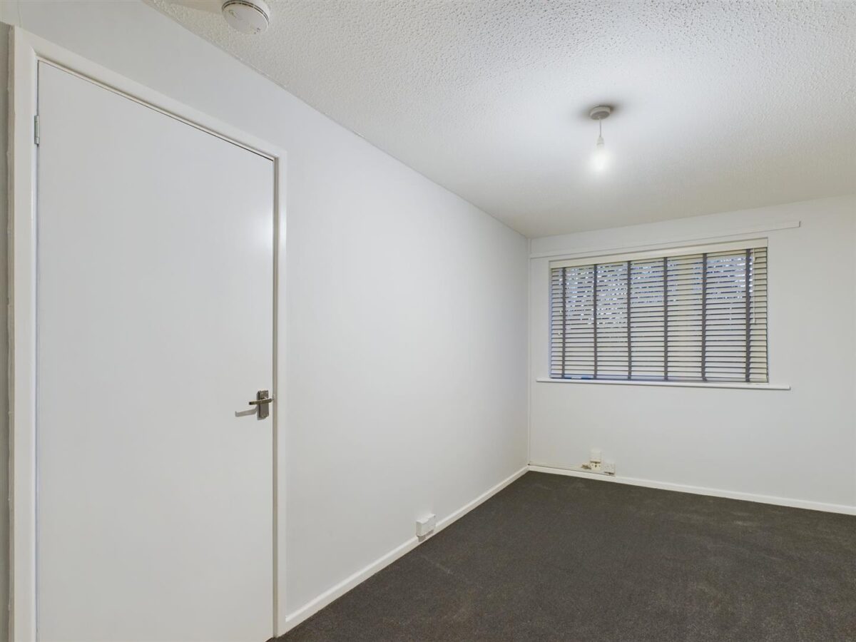 Roundhill Way, Loughborough, LE11 4WB