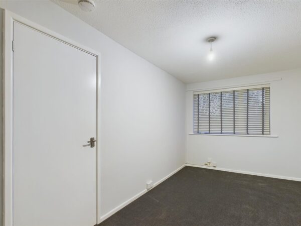 Roundhill Way, Loughborough, LE11 4WB