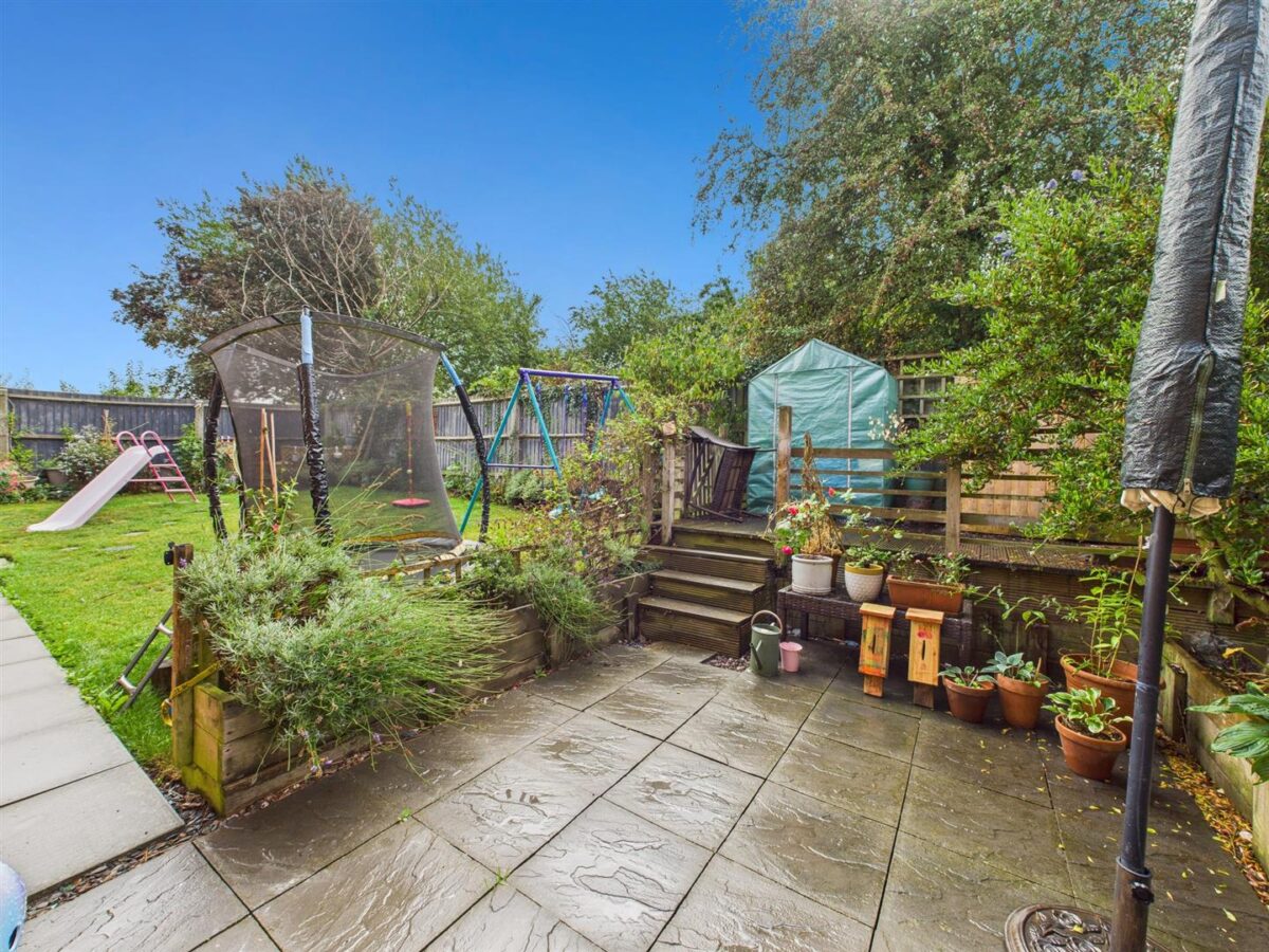 Belgrave Close, Sileby, LE12 7XB