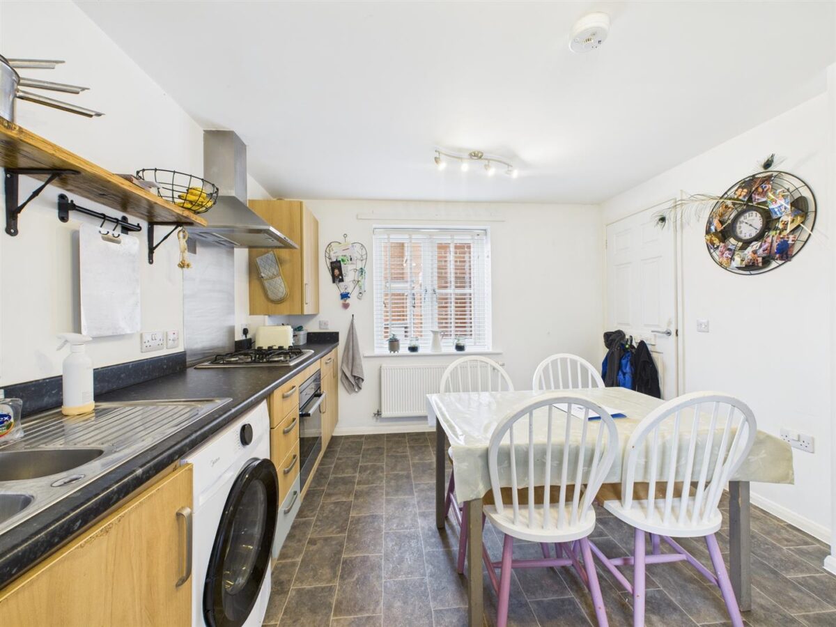 Belgrave Close, Sileby, LE12 7XB