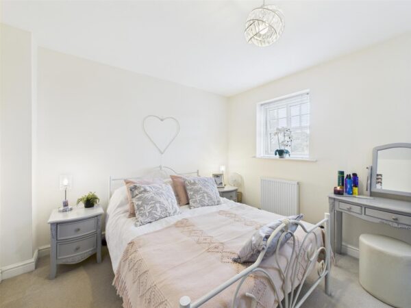 King Crescent South, Loughborough, LE11 2XD