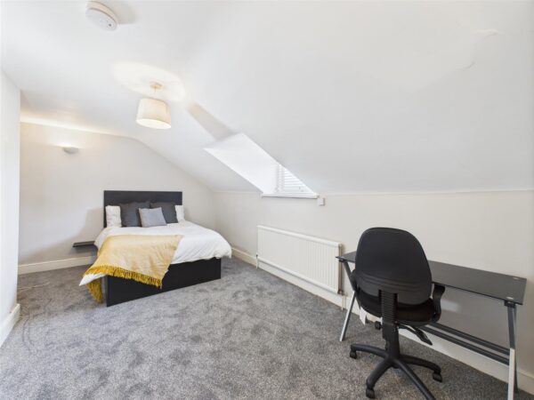 Beacon Road, Loughborough - INC BILLS OPTION