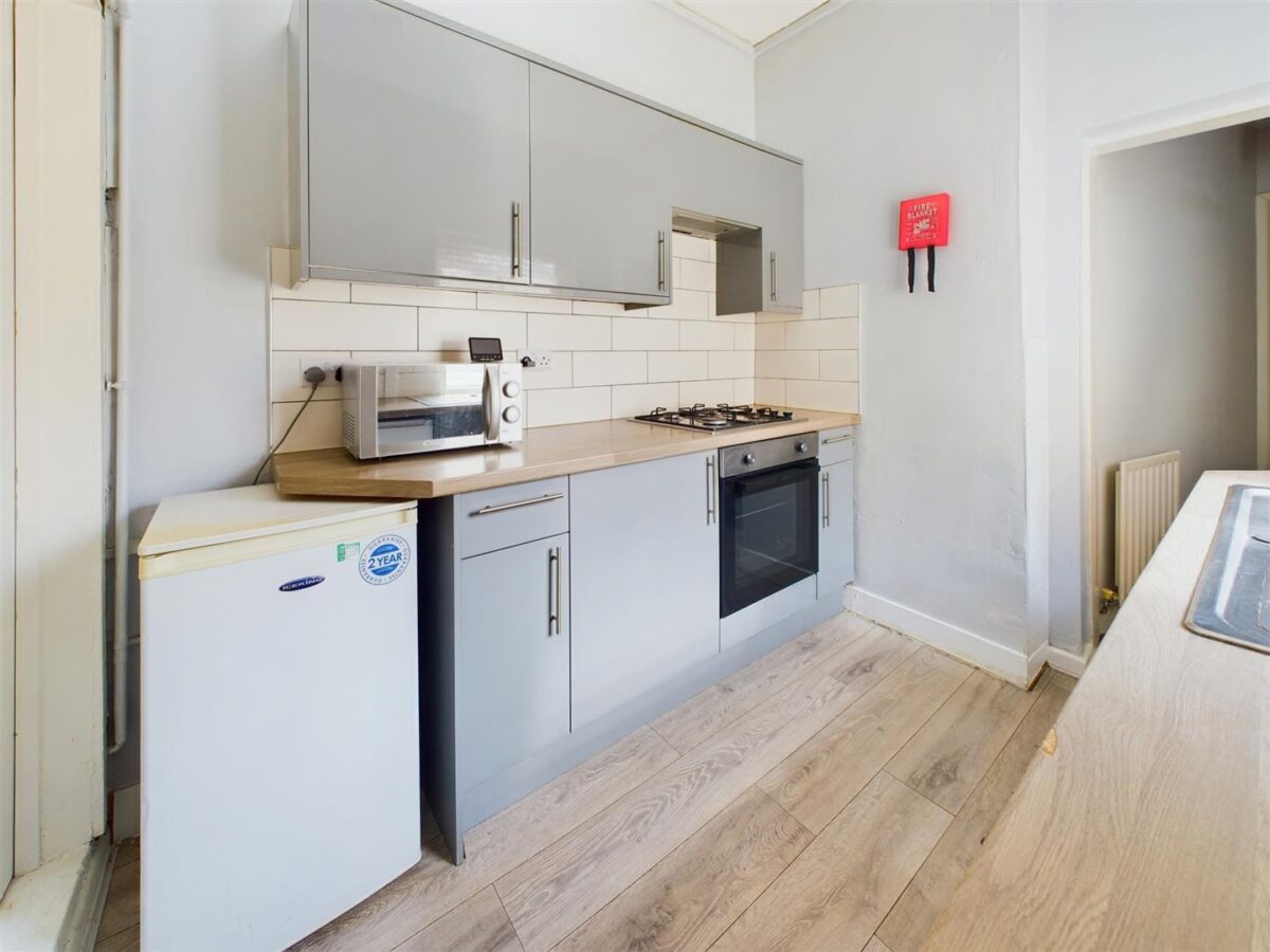 Broad Street, Loughborough - INC BILLS OPTION