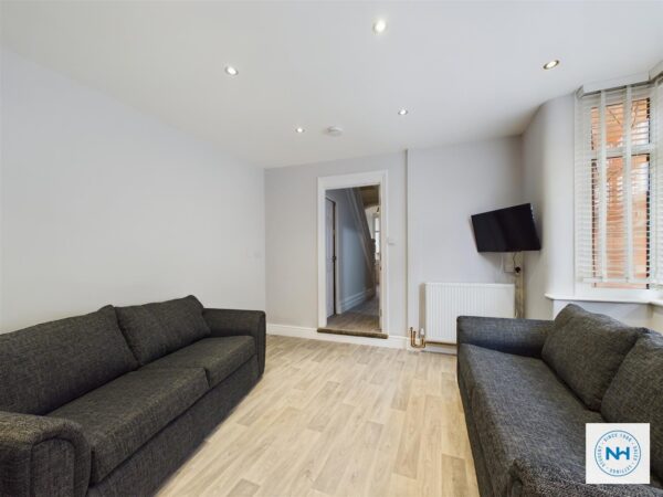 Radmoor Road, Loughborough - INC BILLS OPTION