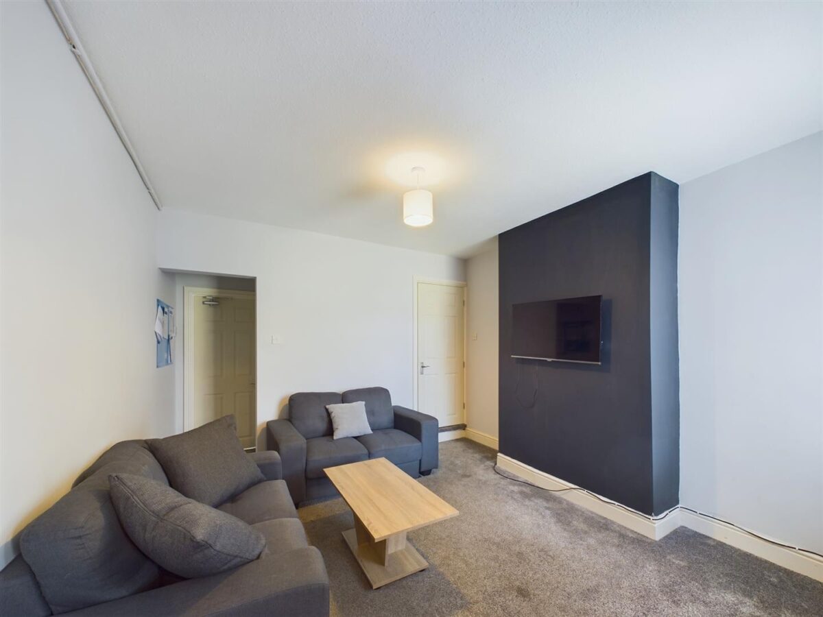 Granville Street, Loughborough - INC BILLS OPTION