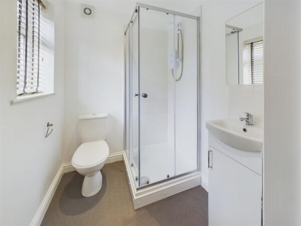 Garendon Road, Loughborough - INC BILLS OPTION