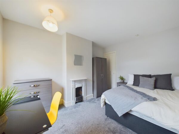 Caldwell Street, Loughborogh - INCL BILLS OPTION
