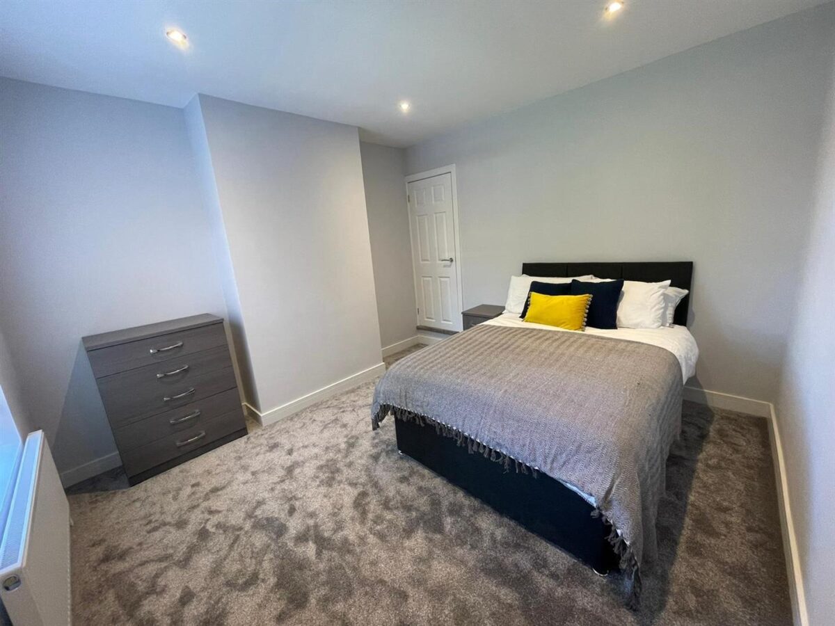 William Street, Loughborough - INC BILLS OPTION