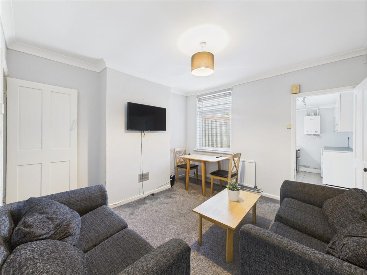 Granville Street, Loughborough - INC BILLS OPTION