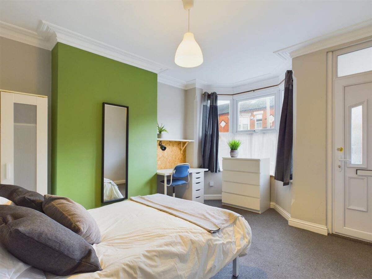 Burleigh Road, Loughborough - INCL BILLS OPTION