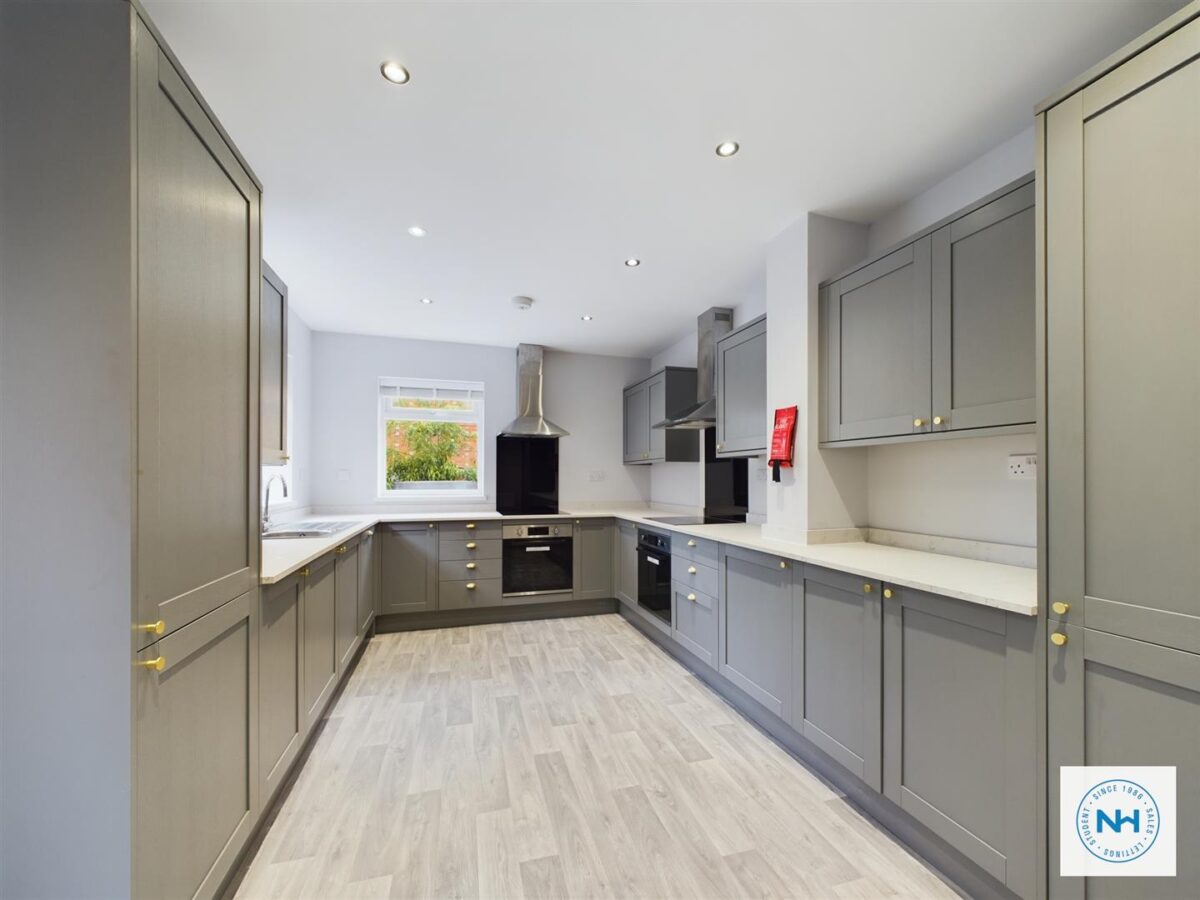 Radmoor Road, Loughborough - INC BILLS OPTION