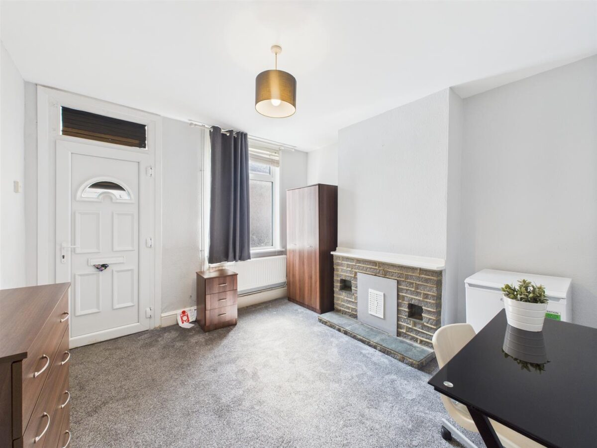 Granville Street, Loughborough - INC BILLS OPTION