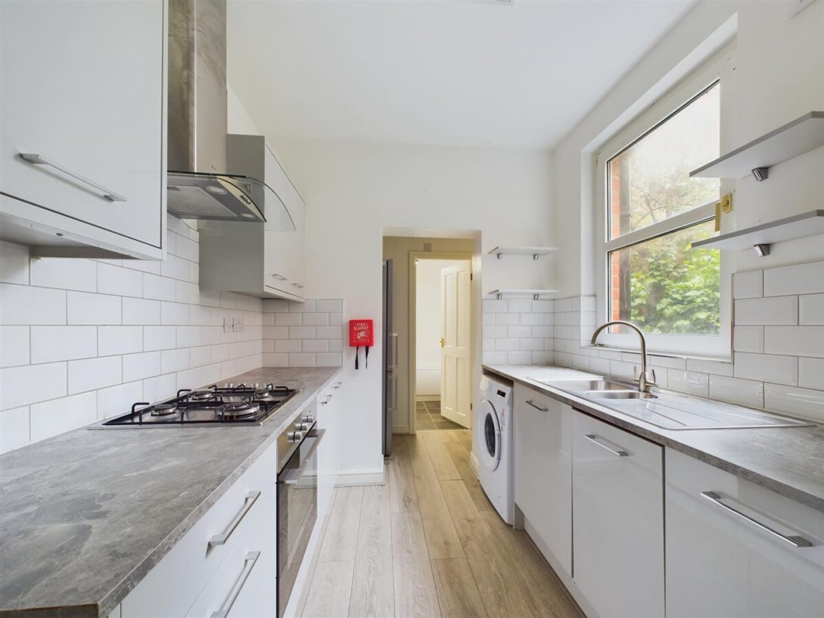 William Street, Loughborough  - INCL BILLS OPTION