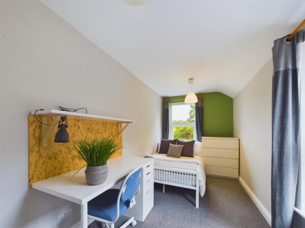 Burleigh Road, Loughborough - INCL BILLS OPTION