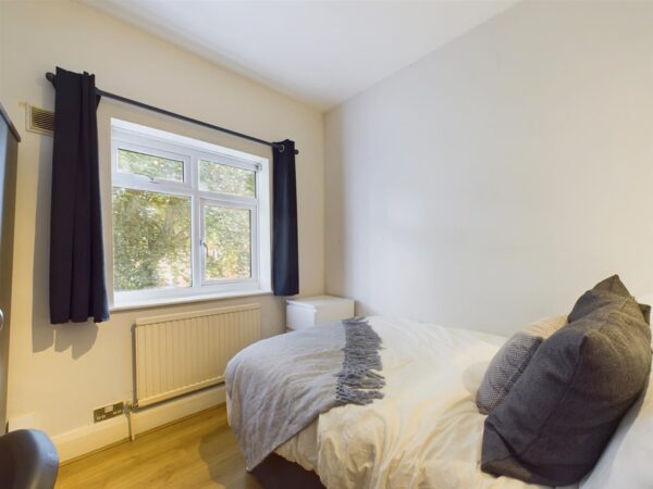 Ashby Road, Loughborough - INC BILLS OPTION
