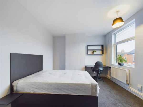 Paget Street, Loughborough - INCL BILLS OPTION