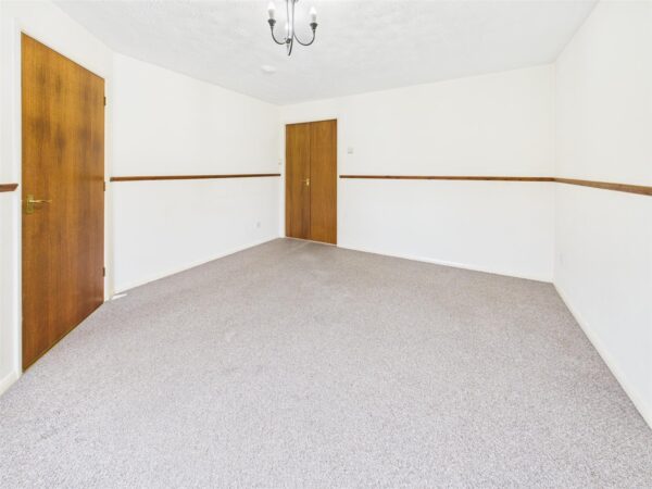 Laurel Road, Loughborough, LE11 2NL