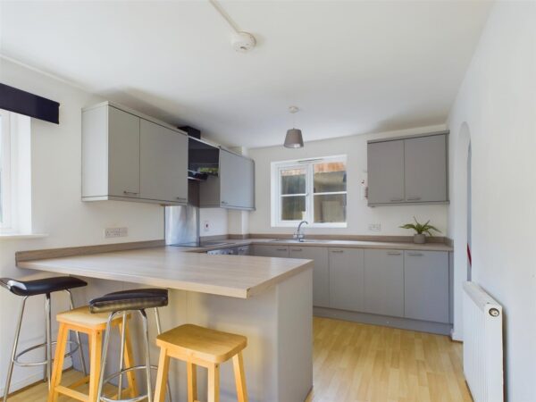 Wheel Tappers Way, Loughborough - INC BILLS OPTION