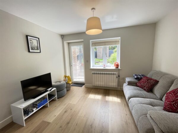 The Terrace, Copt Oak Road, Markfield, LE67 9PJ