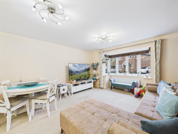 Highland Drive, Loughborough, LE11 2HU