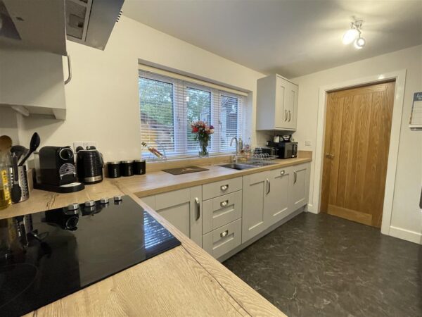 The Terrace, Copt Oak Road, Markfield, LE67 9PJ