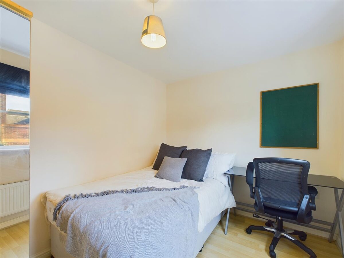 Wheel Tappers Way, Loughborough - INC BILLS OPTION