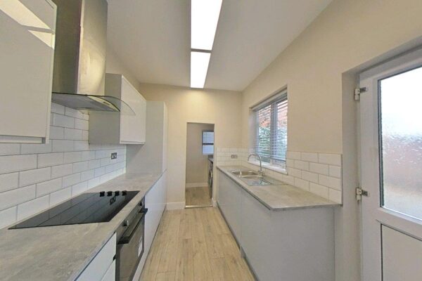 Station Street, Loughborough - INCL BILLS OPTION